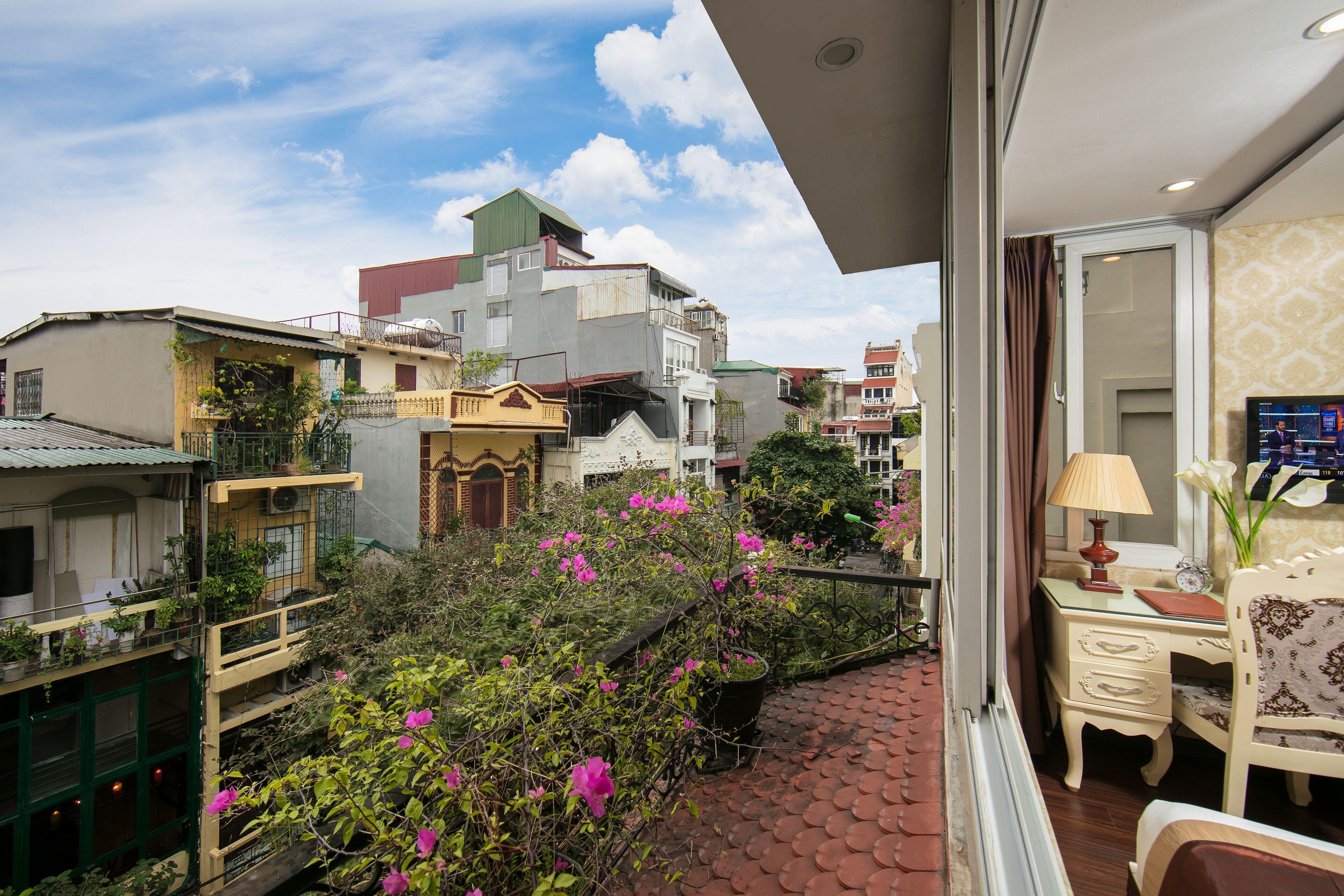 Hanoi Diamond King Hotel & Travel — Photos 1